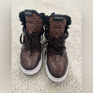 women’s jordan’s size 8.5